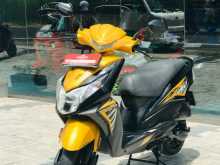 https://riyasewana.com/uploads/honda-dio-dx-31719371152.jpg
