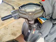 https://riyasewana.com/uploads/honda-dio-dx-317365413582.jpg