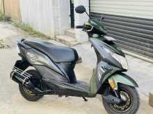 https://riyasewana.com/uploads/honda-dio-dx-318102122473.jpg