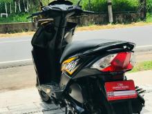 https://riyasewana.com/uploads/honda-dio-dx-41434428526.jpg
