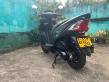 https://riyasewana.com/uploads/honda-dio-dx-4723166485.jpg