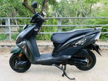 https://riyasewana.com/uploads/honda-dio-dx-510472524752.jpg