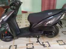 https://riyasewana.com/uploads/honda-dio-dx-51204014492.jpg