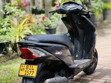 https://riyasewana.com/uploads/honda-dio-dx-614325324721.jpg