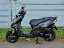 https://riyasewana.com/uploads/honda-dio-dx-68521813464.jpg