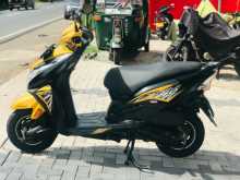 https://riyasewana.com/uploads/honda-dio-dx-71540561633.jpg