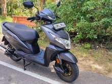 https://riyasewana.com/uploads/honda-dio-dx-720411213644.jpg