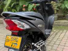 https://riyasewana.com/uploads/honda-dio-dx-913312913552.jpg