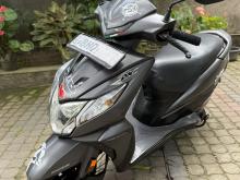 https://riyasewana.com/uploads/honda-dio-dx-913315419915.jpg
