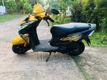 https://riyasewana.com/uploads/honda-dio-dx-917461713344.jpg