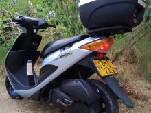 https://riyasewana.com/uploads/honda-dio-japan-15714346606.jpg