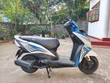 https://riyasewana.com/uploads/honda-dio-on-light-181300094612.jpg