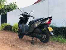 https://riyasewana.com/uploads/honda-dio-onlight-281455241302.jpg
