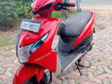 https://riyasewana.com/uploads/honda-dio-red-131736444433.jpg