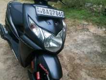 Honda DIO SCV 110 2013 Motorbike