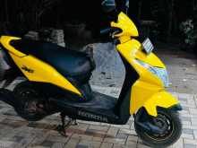 Honda Dio Scv 110 2015 Motorbike