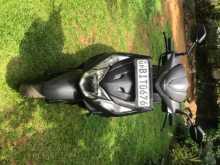 https://riyasewana.com/uploads/honda-dio-scv110-1622461313832.jpg