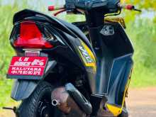 https://riyasewana.com/uploads/honda-dio-smart-1815004613424.jpg