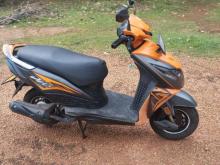 https://riyasewana.com/uploads/honda-dio-smart-211220366924.jpg