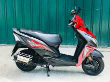 https://riyasewana.com/uploads/honda-dio-smart-241715321304.jpg