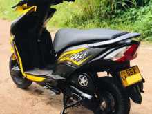 https://riyasewana.com/uploads/honda-dio-smart-261153421215.jpg