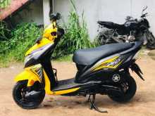 https://riyasewana.com/uploads/honda-dio-smart-261153421233.jpg