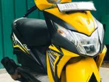 https://riyasewana.com/uploads/honda-dio-smart-311225441272.jpg