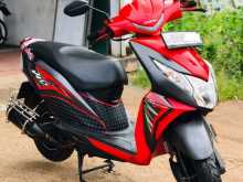 Honda DIO 2018 Motorbike