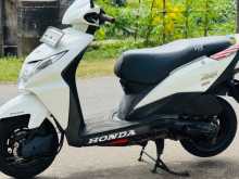 https://riyasewana.com/uploads/honda-dio-zr-1017325913674.jpg
