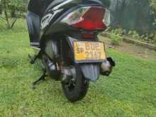 https://riyasewana.com/uploads/honda-diyo-17622224192.jpg