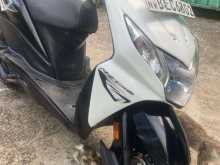 https://riyasewana.com/uploads/honda-diyo-191823444502.jpg