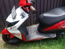 https://riyasewana.com/uploads/honda-diyo-30144149477465.jpg