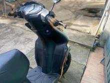 https://riyasewana.com/uploads/honda-diyo-321533624091.jpg