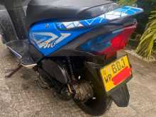 https://riyasewana.com/uploads/honda-diyo-42041504462.jpg