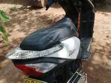 https://riyasewana.com/uploads/honda-diyo-516213113453.jpg