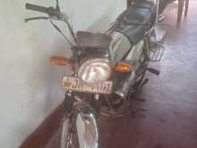 Honda Dawn 2004 Motorbike
