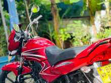 Honda Dream 2015 Motorbike