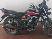 Honda Dream Yuga 2013 Motorbike