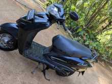 https://riyasewana.com/uploads/honda-duit-31408274563.jpg