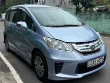 Honda Freed GP3 2013 Car