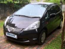 https://riyasewana.com/uploads/honda-fit--20213236775.jpg