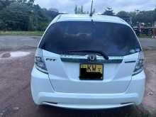 https://riyasewana.com/uploads/honda-fit-1319245822963.jpg