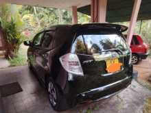 https://riyasewana.com/uploads/honda-fit-13828104022.jpg