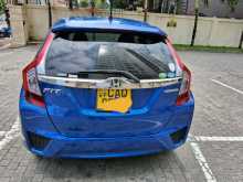 https://riyasewana.com/uploads/honda-fit-17820214213.jpg