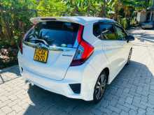 https://riyasewana.com/uploads/honda-fit-2015-2413272412192.jpg