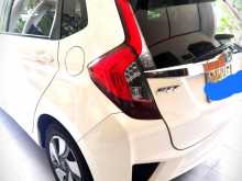 https://riyasewana.com/uploads/honda-fit-23161315263.jpg