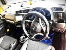 https://riyasewana.com/uploads/honda-fit-23161315285.jpg
