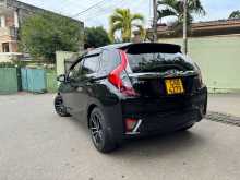 https://riyasewana.com/uploads/honda-fit-29110133913.jpg