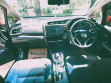 https://riyasewana.com/uploads/honda-fit-30130832843.jpg