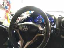 https://riyasewana.com/uploads/honda-fit-4224543535.jpg